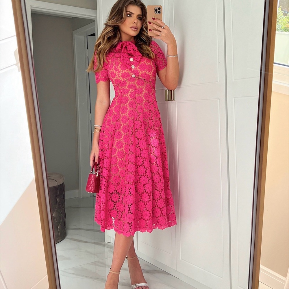 Chic Fuchsia Lace Midi Dress